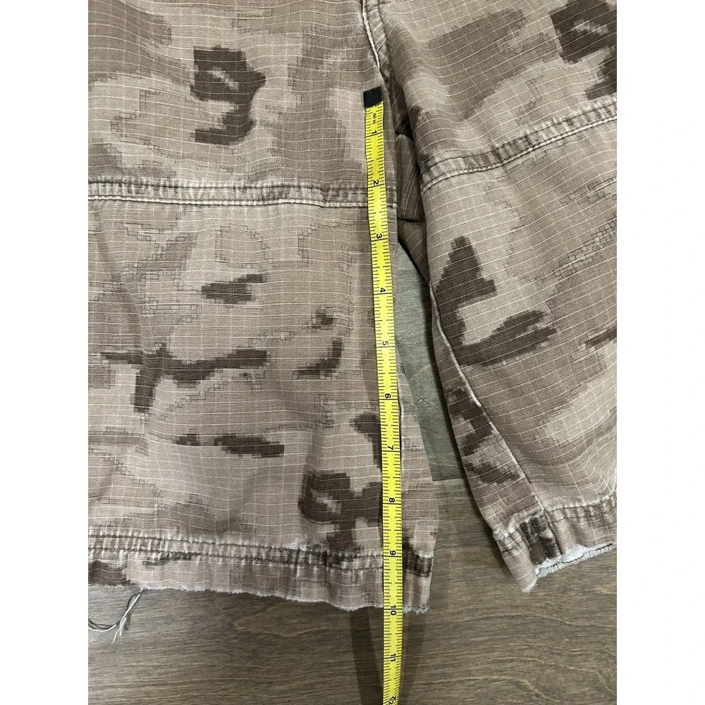 GAP Boy's Khaki Camo Cargo Shorts 10 Reg Adjustable Waistband